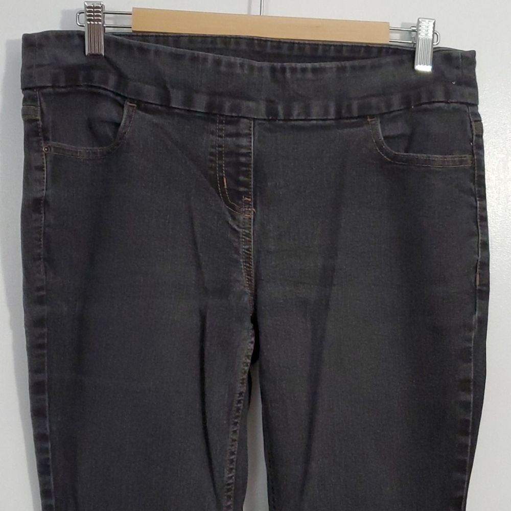 George Classics pull-on jeans - Picture 3 of 4